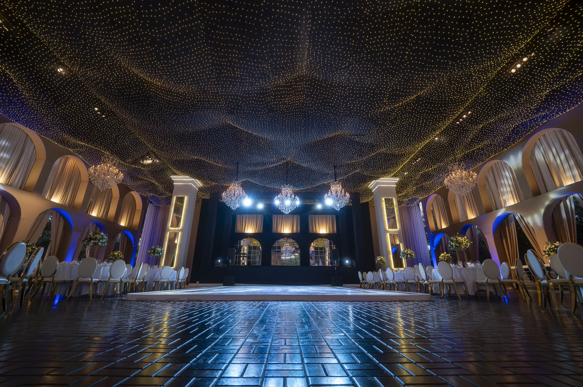 Ambientación y producción de eventos de lujo MEGA POINT
